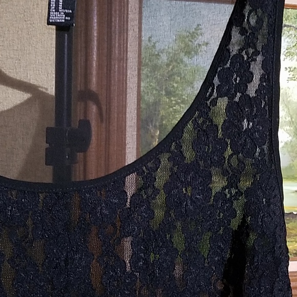 Forever 21 tank top sheer Size (M)A55 - Picture 2 of 4